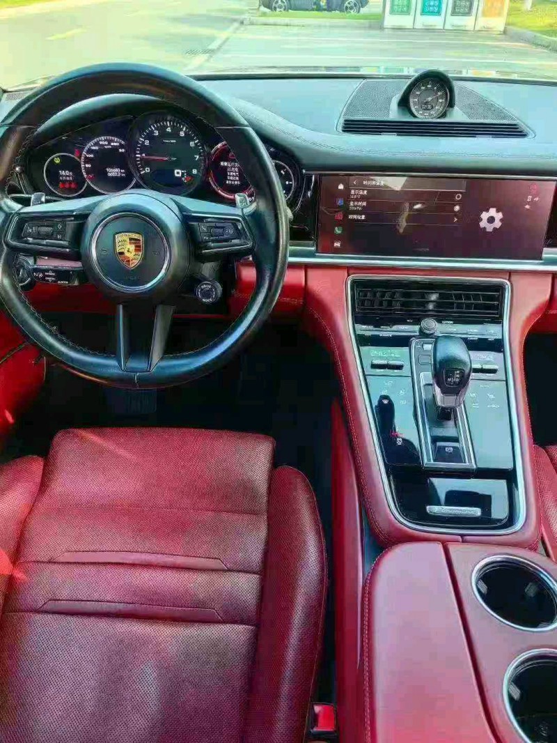 蚌埠22年保时捷帕拉梅拉4