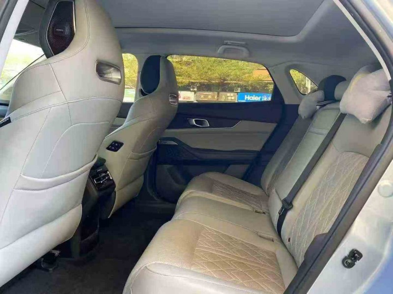 厦门22年长安汽车UNI4