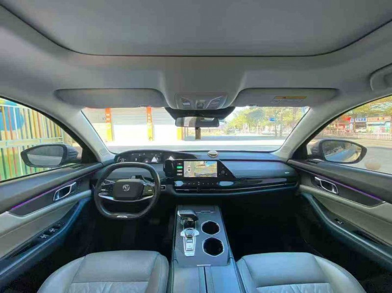 厦门22年长安汽车UNI5