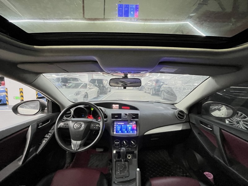 深圳14年马自达3星骋5