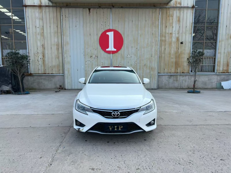 徐州14年丰田锐志1