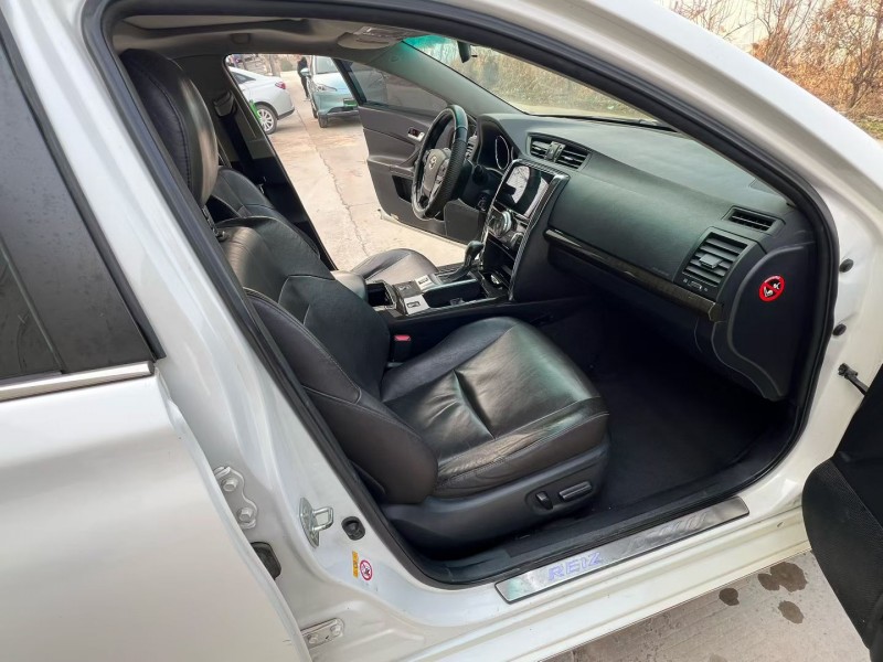 徐州14年丰田锐志8