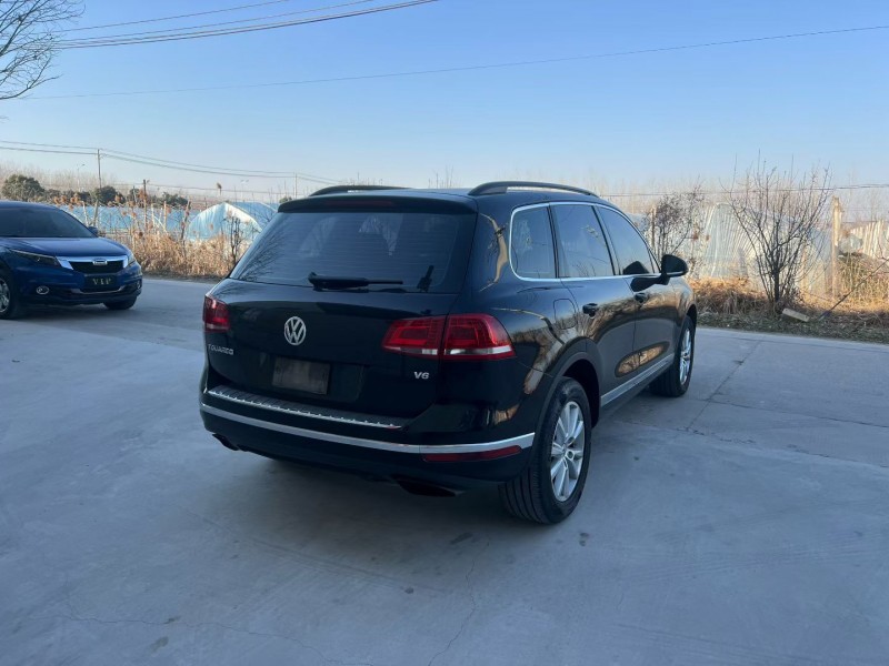 徐州17年大众途锐4