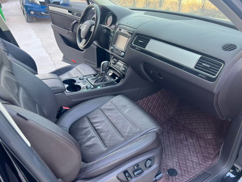 徐州17年大众途锐5