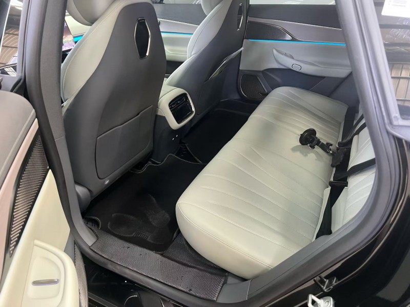 徐州25年奇瑞星途8