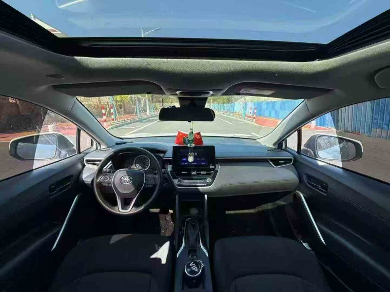 厦门23年丰田锋兰达5