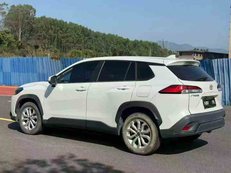 厦门23年丰田锋兰达8