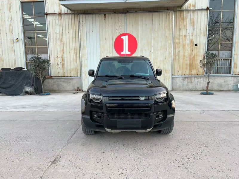 徐州21年路虎卫士1