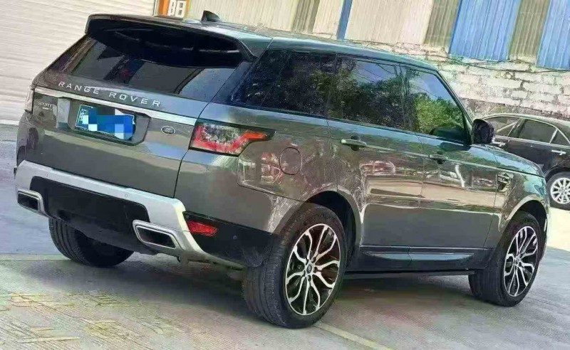 厦门19年路虎揽胜运动7