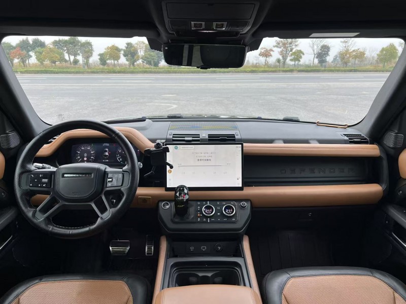 盐城21年路虎卫士7