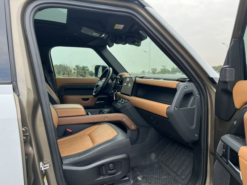 盐城21年路虎卫士8