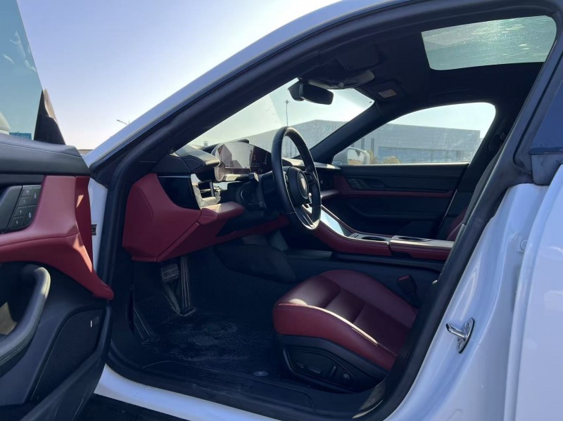 盐城22年保时捷Taycan4