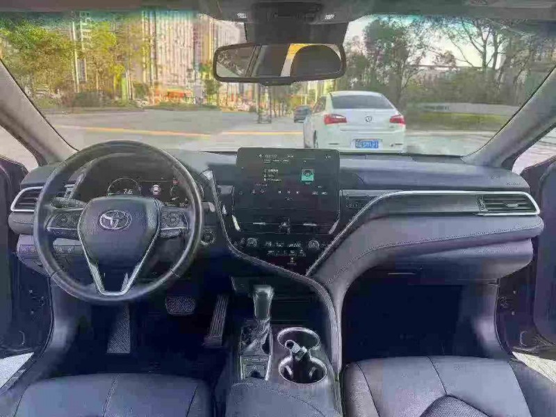 汕头22年丰田凯美瑞4