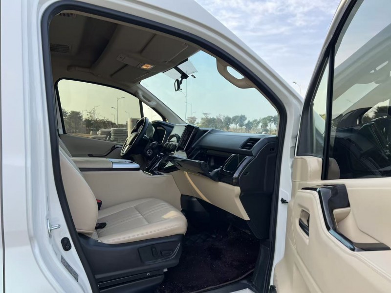 盐城22年丰田海狮7