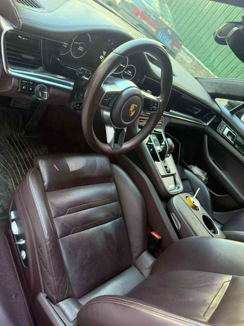 汕头18年保时捷帕拉梅拉6