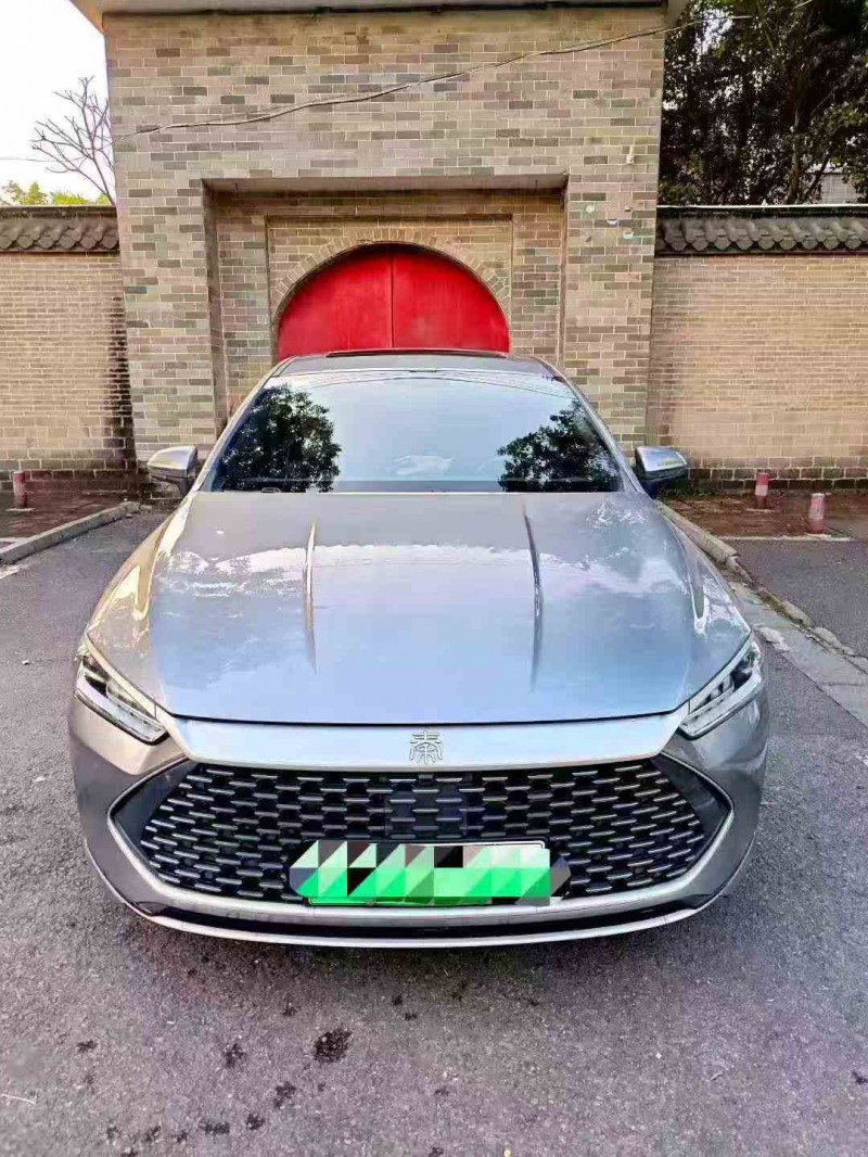 珠海22年比亚迪秦1