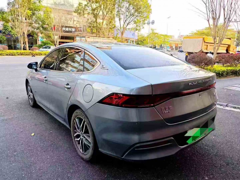 珠海22年比亚迪秦7