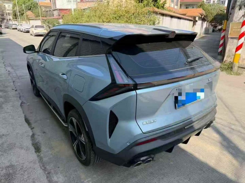 江门23年吉利博越7