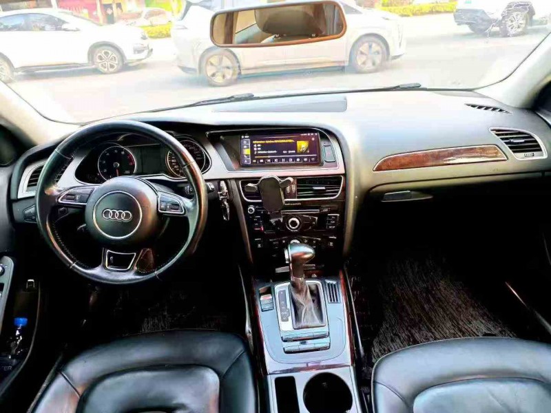 湛江12年奥迪A4L5