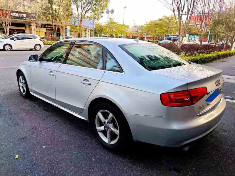 湛江12年奥迪A4L7