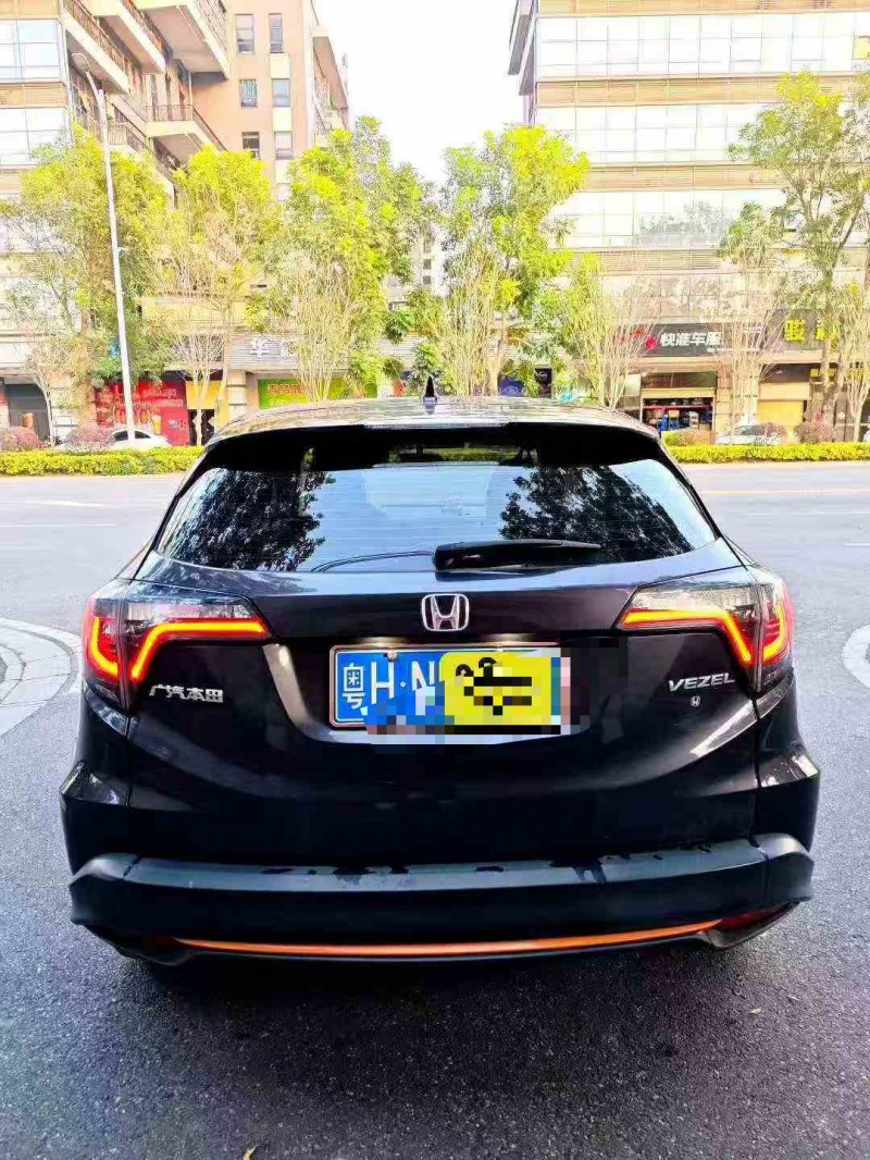 江门22年本田缤智9