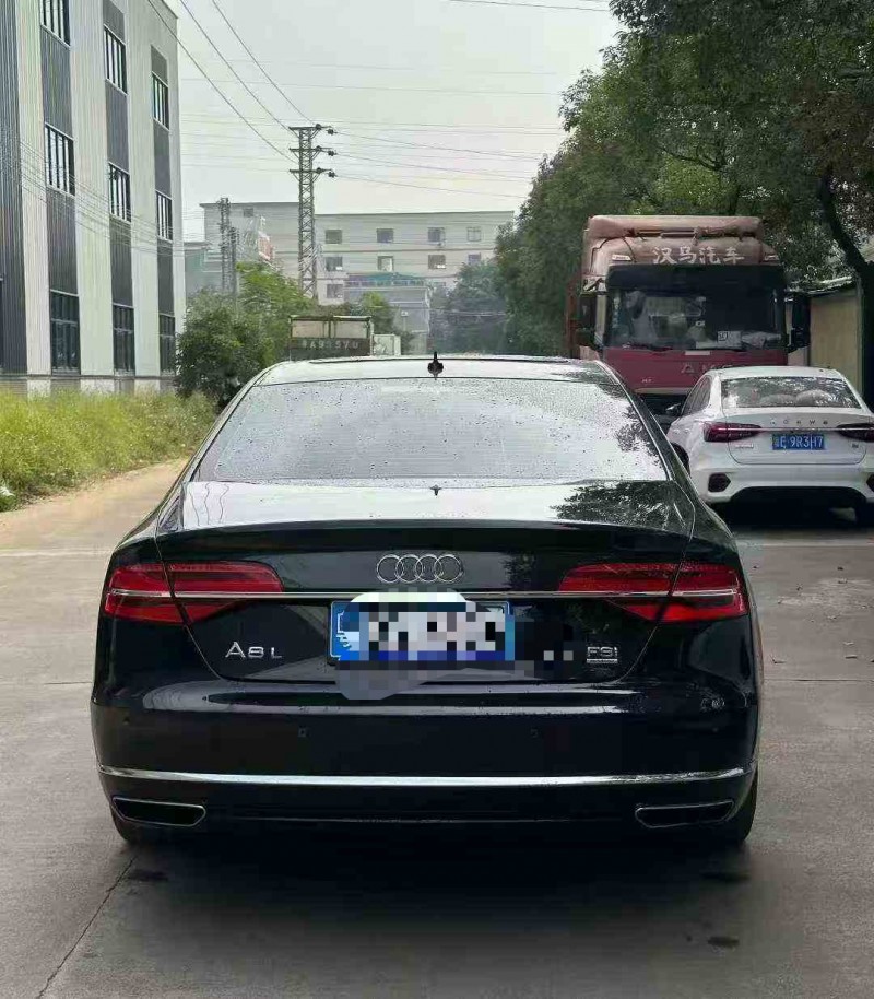 江门16年奥迪A8L6