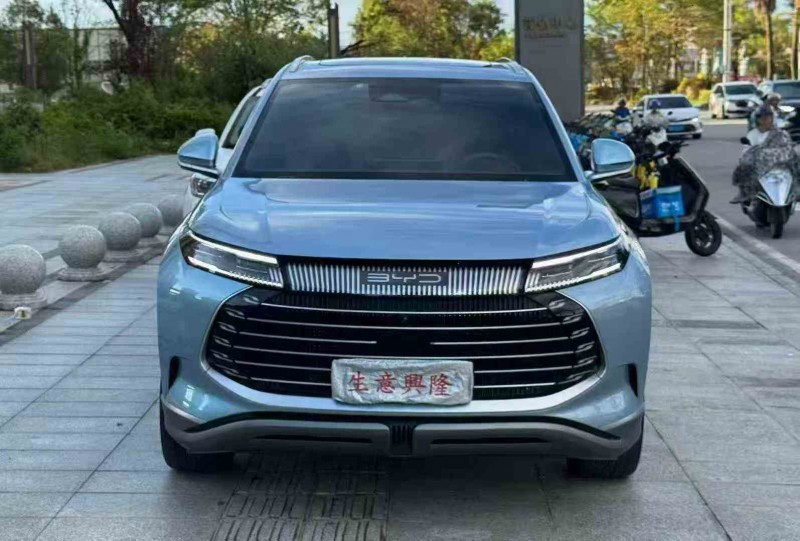 江门24年比亚迪护卫舰1