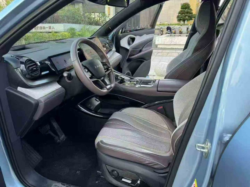 江门24年比亚迪护卫舰6