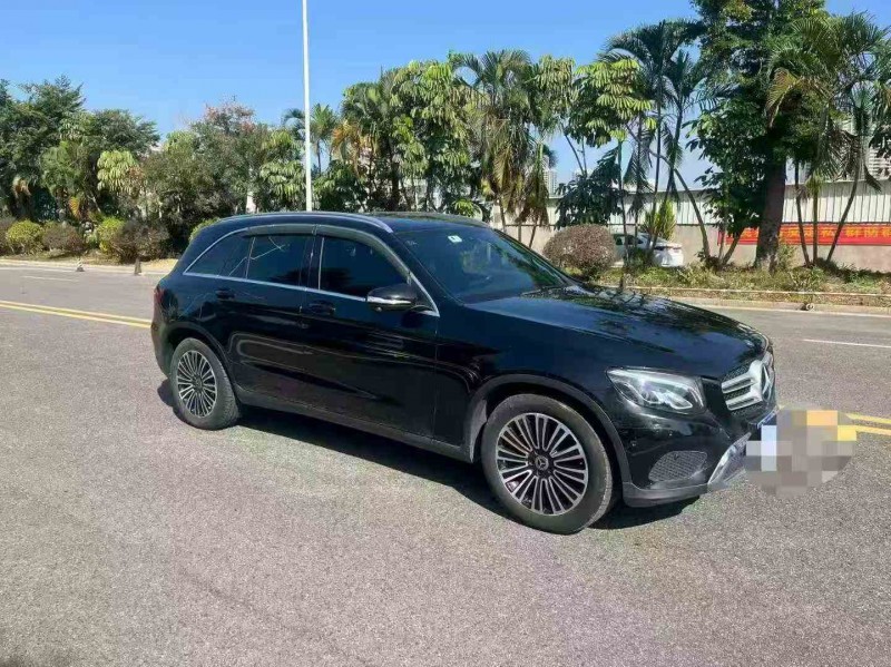 江门19年奔驰GLC2