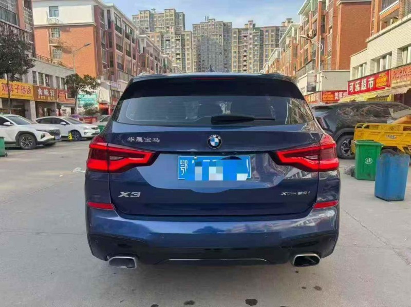 武汉19年宝马X38