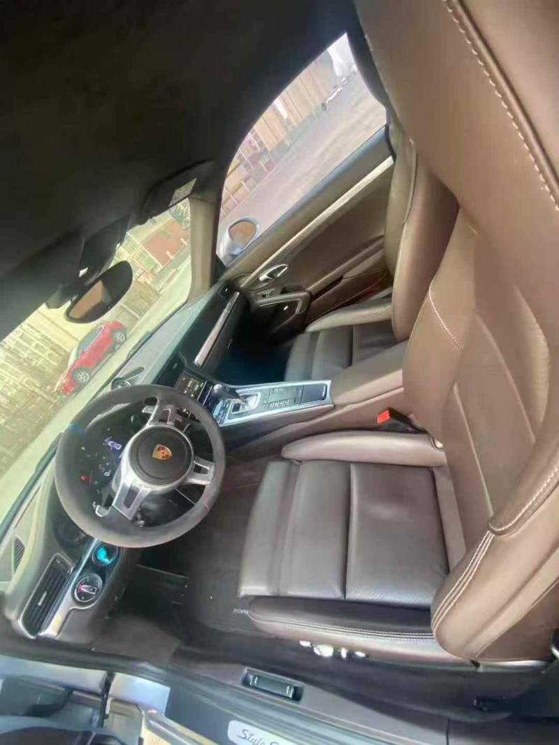 潍坊16年保时捷9116