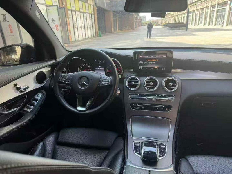 上饶16年奔驰GLC9