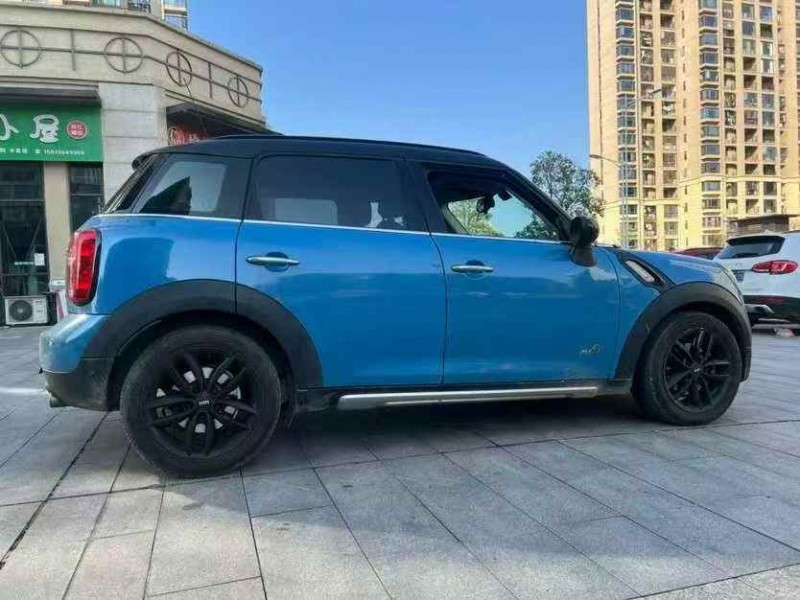 九江16年MINICOUNTRYMAN5