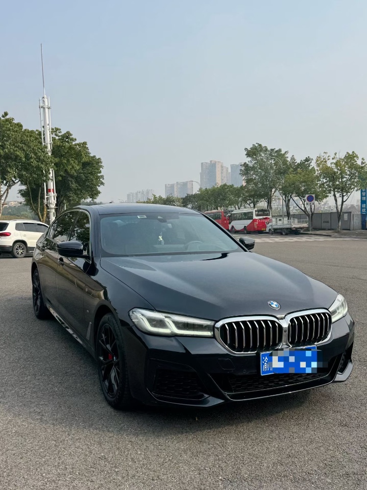 重庆23年宝马5系2