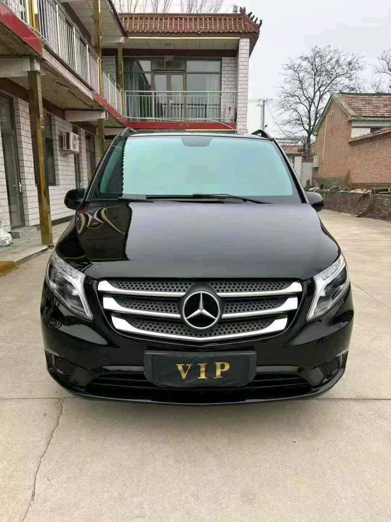 唐山18年奔驰METRIS1