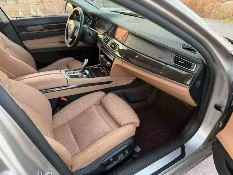 嘉兴15年宝马7系4