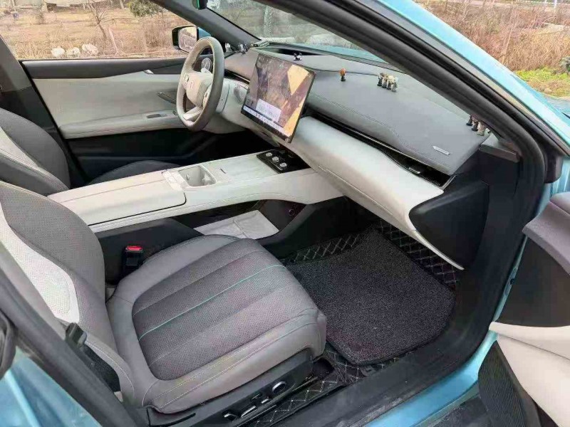 嘉兴24年长安汽车深蓝5