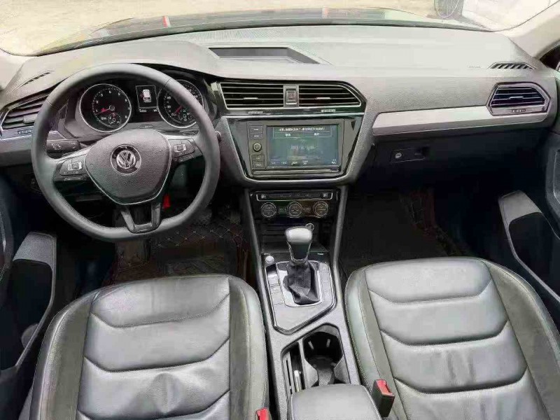 湛江19年大众途观3