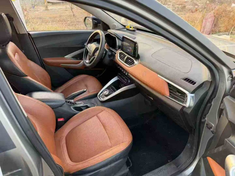 温州19年宝骏5106