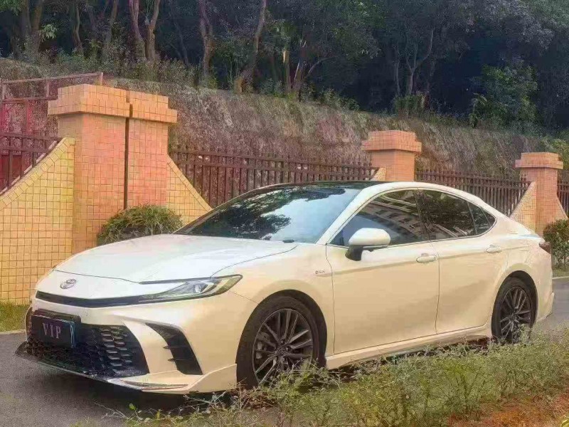 珠海25年丰田凯美瑞2