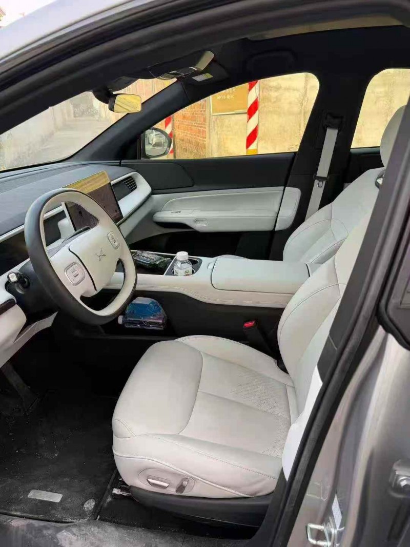 江门25年小鹏汽车G64