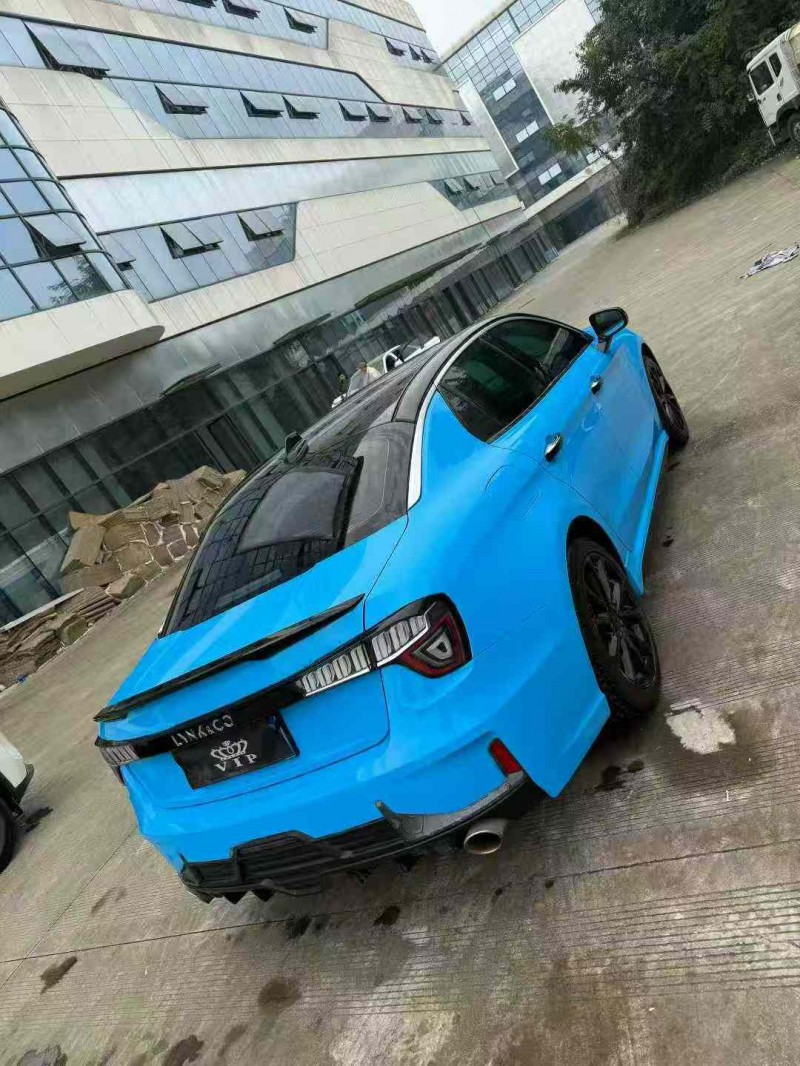 乐山20年领克036