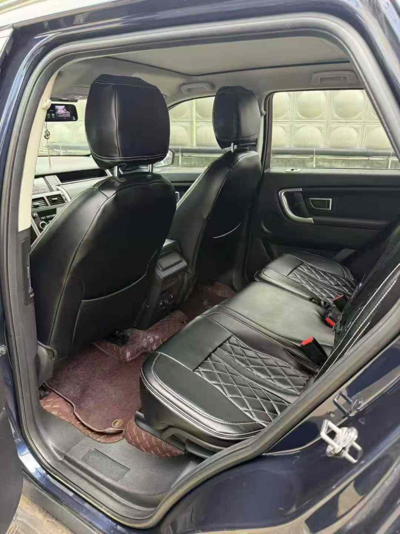 乐山17年路虎发现神行3