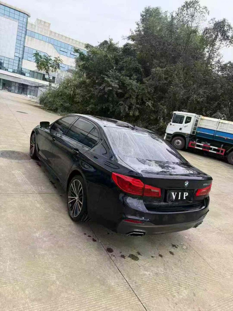 乐山20年宝马5系5