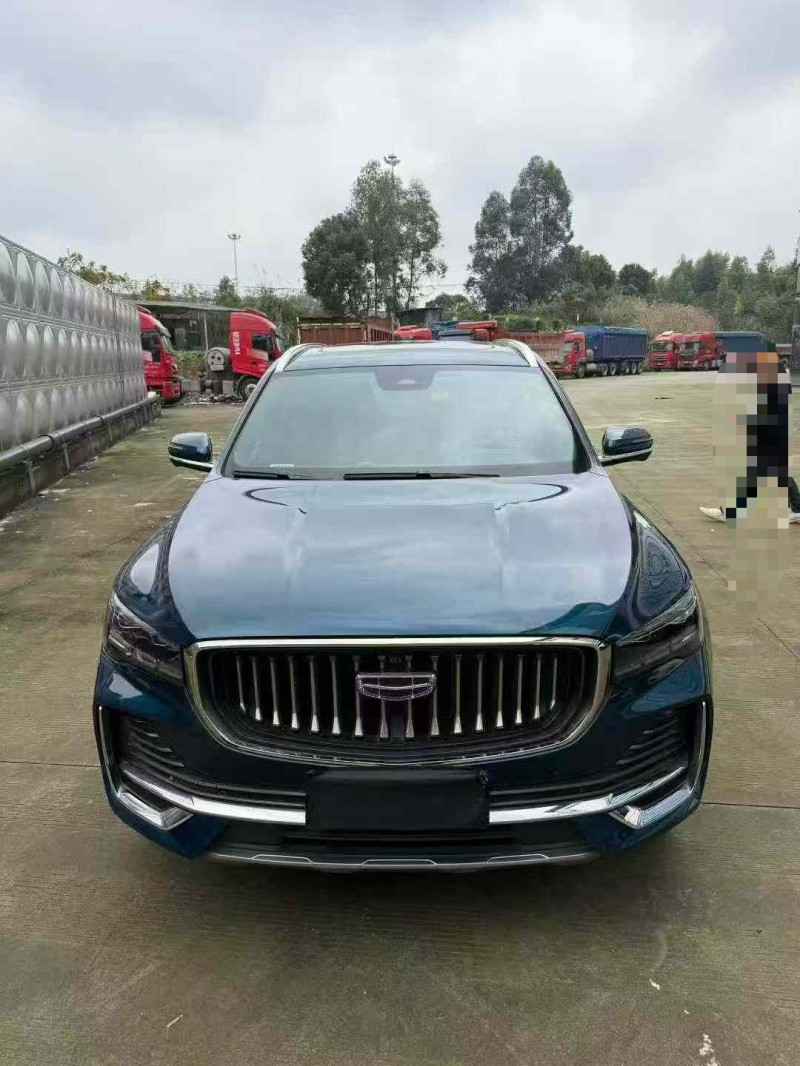 乐山21年吉利星越1