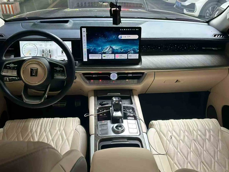 保山24年长城汽车坦克4