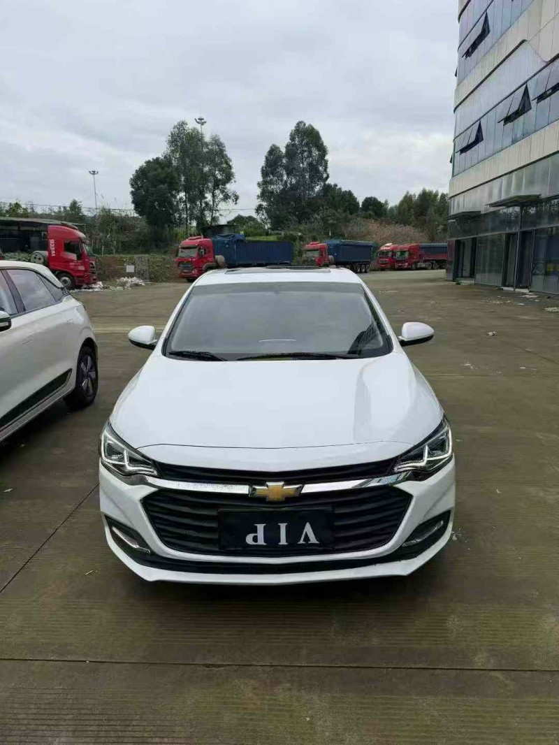 乐山21年雪佛兰科沃兹1