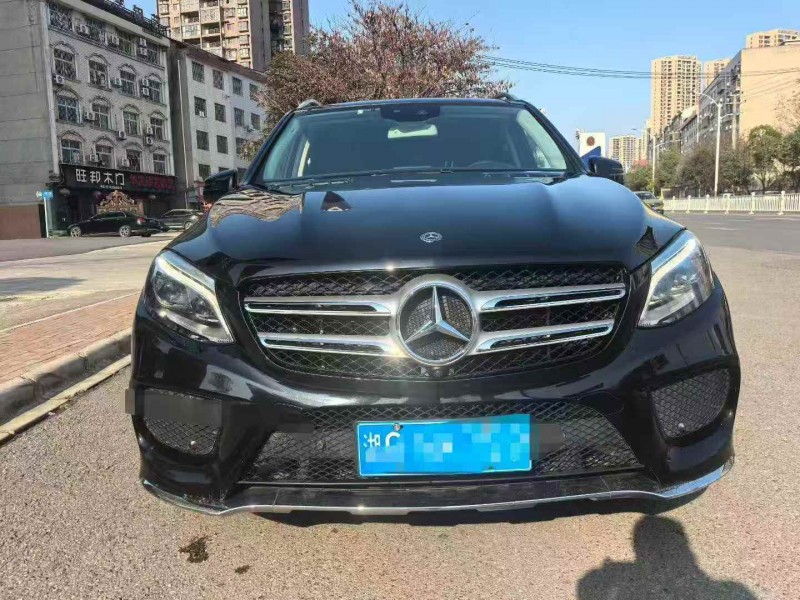 黄石18年奔驰GLE1