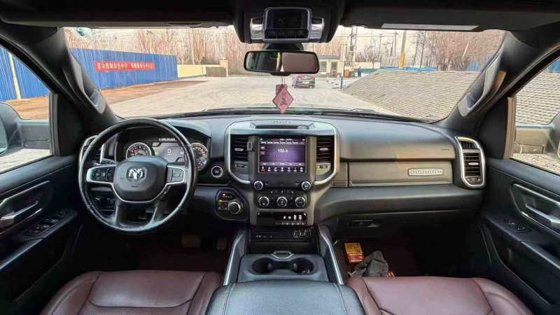 濰坊19年道奇公羊4