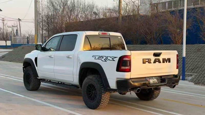 濰坊19年道奇公羊7